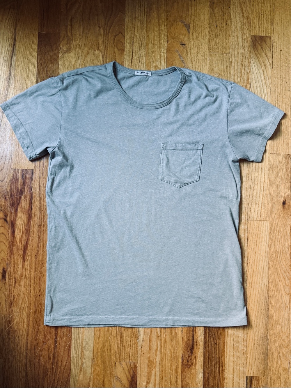 Buck Mason Men’s Small Slub Pocket Tee in Dark Khaki Made in LA